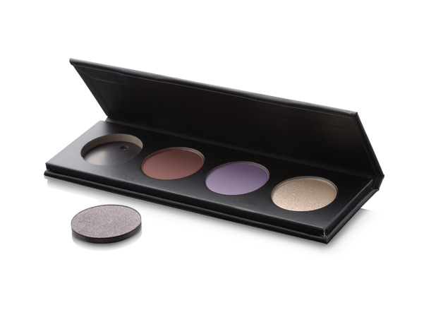 MOODSTRUCK pressed shadow quad palette